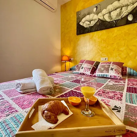 Nuria, Private Pool, Parking, Bbq, 5 Minutes From Frigiliana, Nerja And Its Beaches, Easy Access *