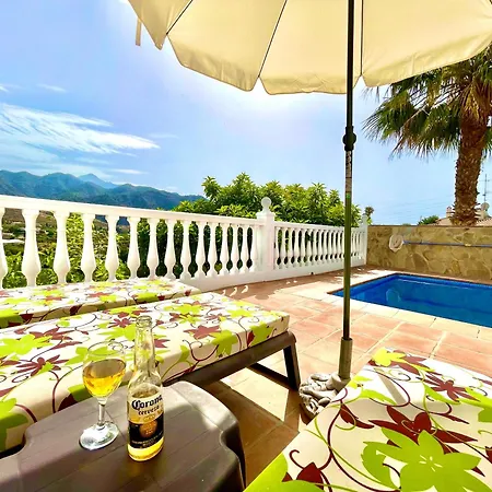 Nuria, Private Pool, Parking, Bbq, 5 Minutes From Frigiliana, Nerja And Its Beaches, Easy Access Frigiliana