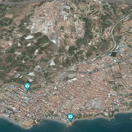 Villa Nuria, Private Pool, Parking, Bbq, 5 Minutes From Frigiliana, Nerja And Its Beaches, Easy Access *
