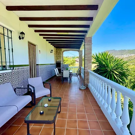 Nuria, Private Pool, Parking, Bbq, 5 Minutes From Frigiliana, Nerja And Its Beaches, Easy Access Villa Frigiliana